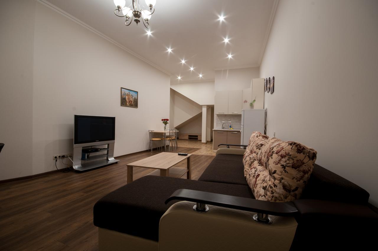 Wonderful Flat On City Center Ujhorod Exterior foto