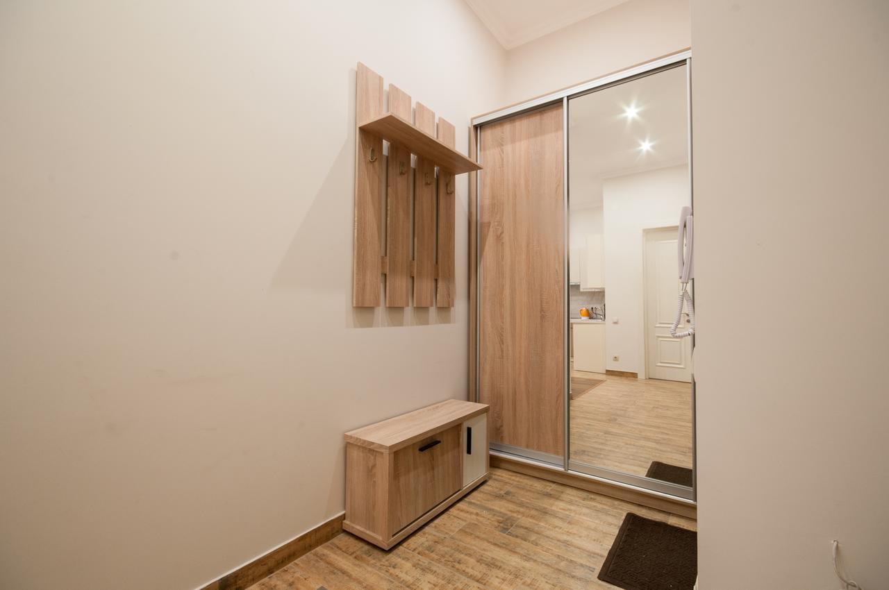 Wonderful Flat On City Center Ujhorod Exterior foto